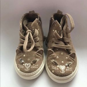 Toddler shoes
